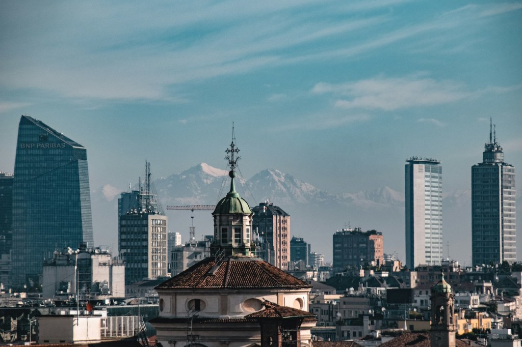 city skyline of milan